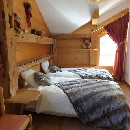 Chalet Le Beveret Chalet *